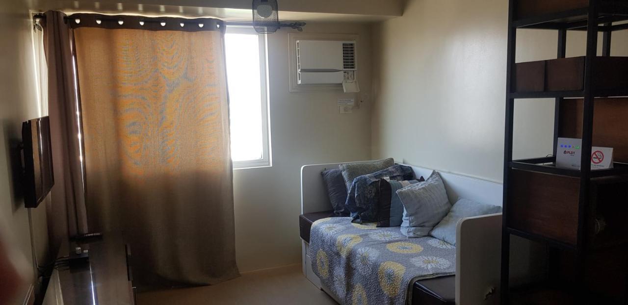 Apartment Corner Ayala 1 Bedroom At Heart Of With Hi Speed Wi Fi Internet